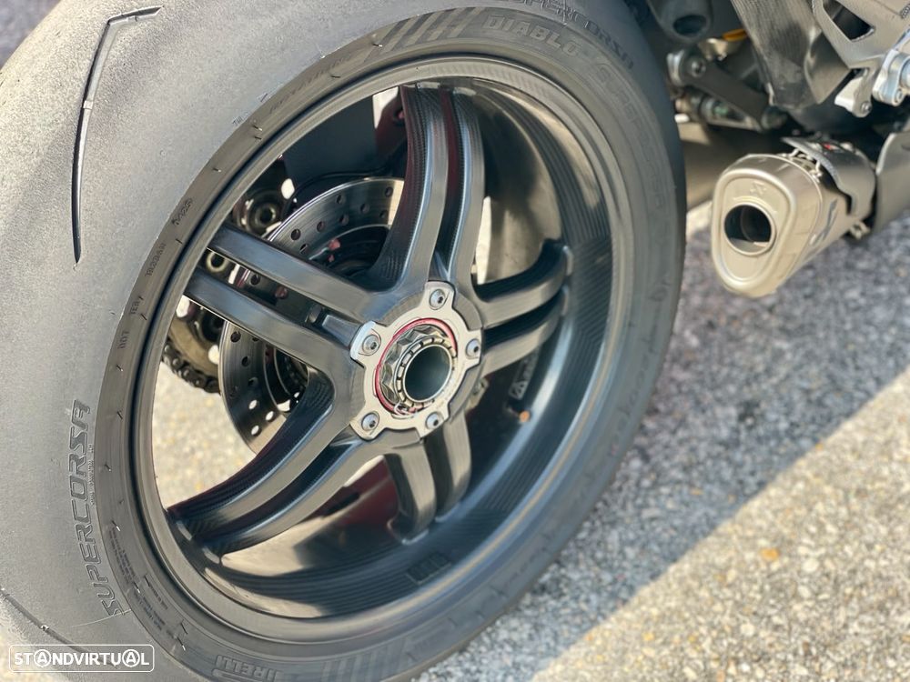 Ducati Panigale V4 SP DARK STEALTH - 12