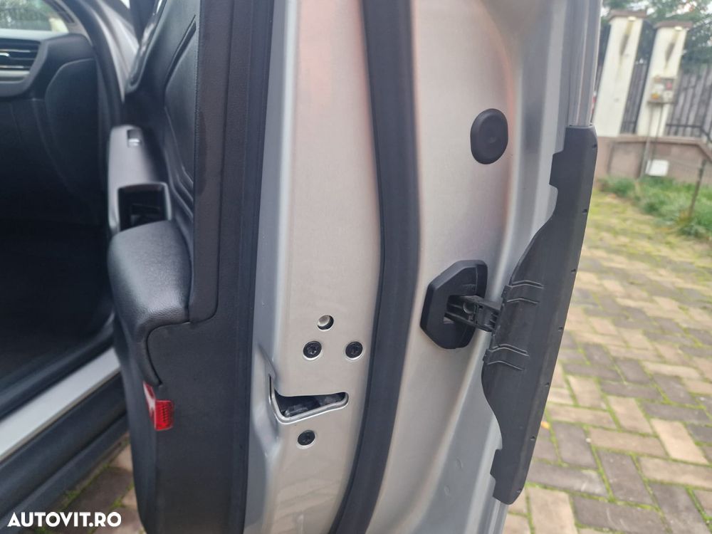 Ford Focus 1.0 EcoBoost Titanium - 20