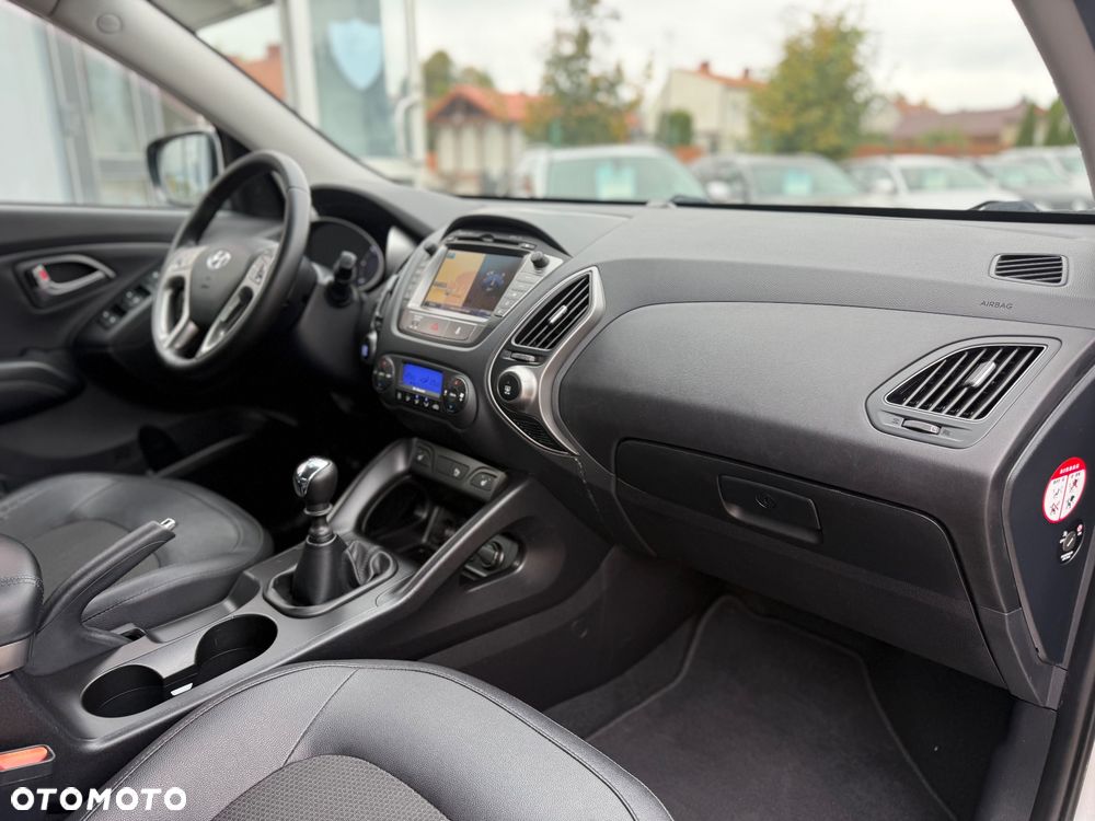Hyundai ix35 1.7 CRDi Premium 2WD - 19