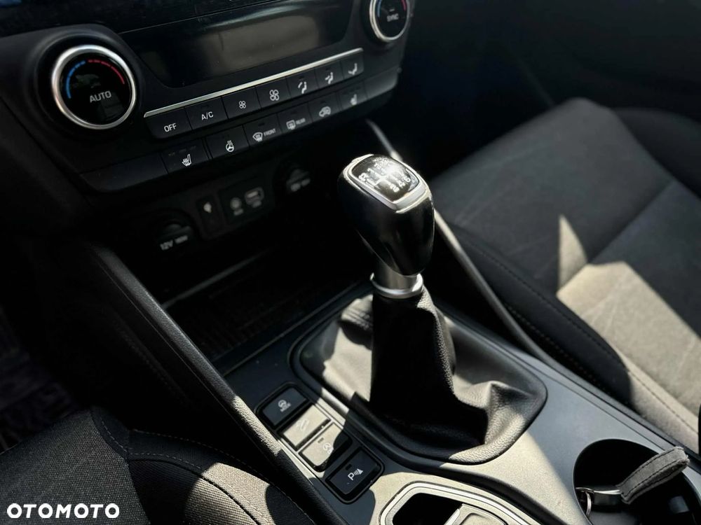 Hyundai Tucson 1.6 T-GDI Style 2WD - 12