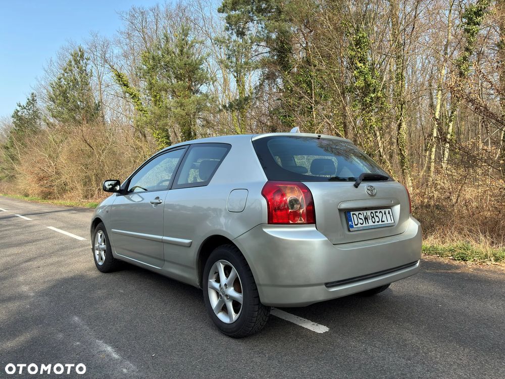 Toyota Corolla 1.6 VVT-i Sol (air6) - 6
