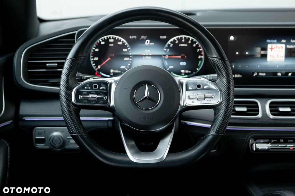 Mercedes-Benz GLE - 26