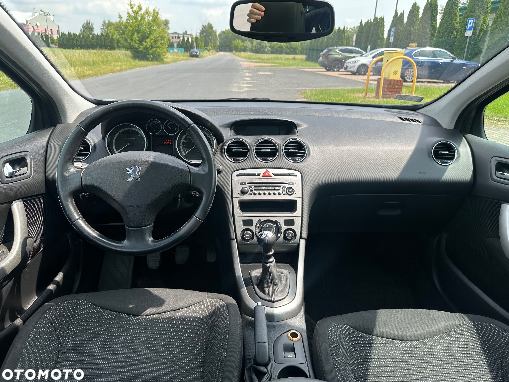 Peugeot 308 HDi FAP 110 Premium - 9