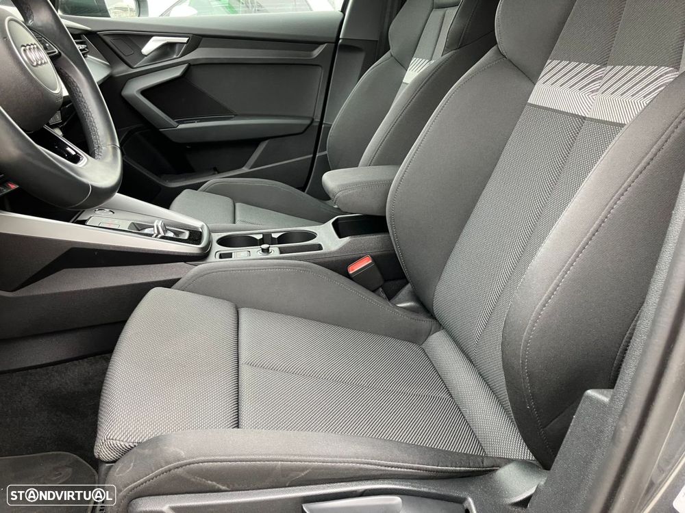Audi A3 Limousine 30 TFSI S line S tronic - 5