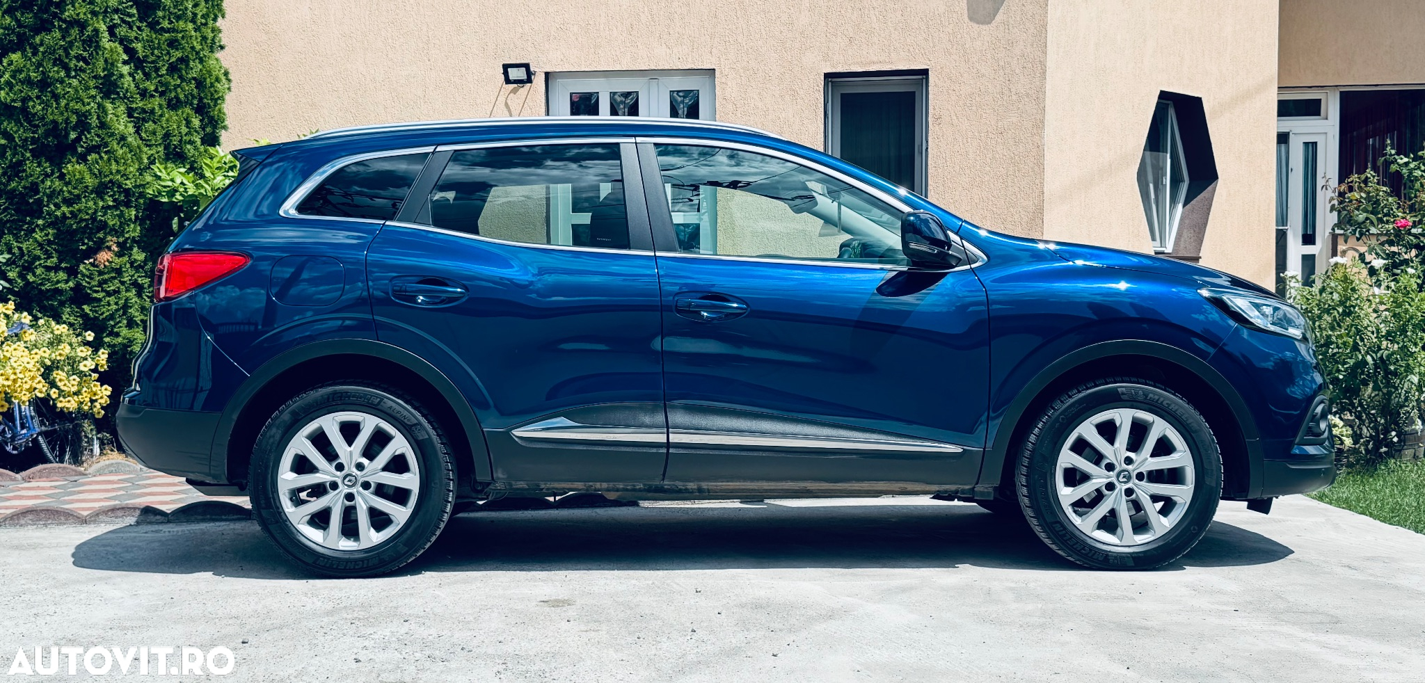 Renault Kadjar BLUE dCi 115 BUSINESS EDITION - 8