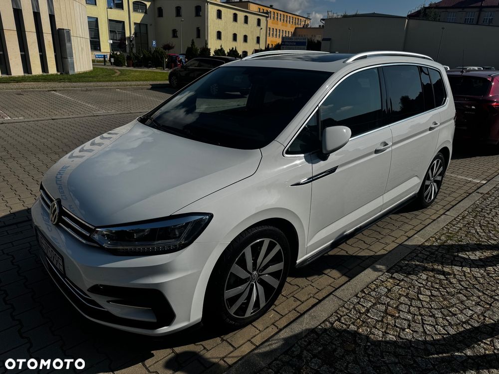 Volkswagen Touran - 13