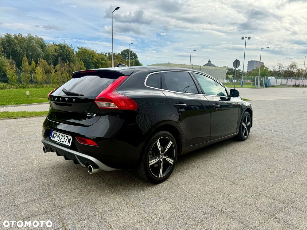 Volvo V40 D2 RDesign - 14