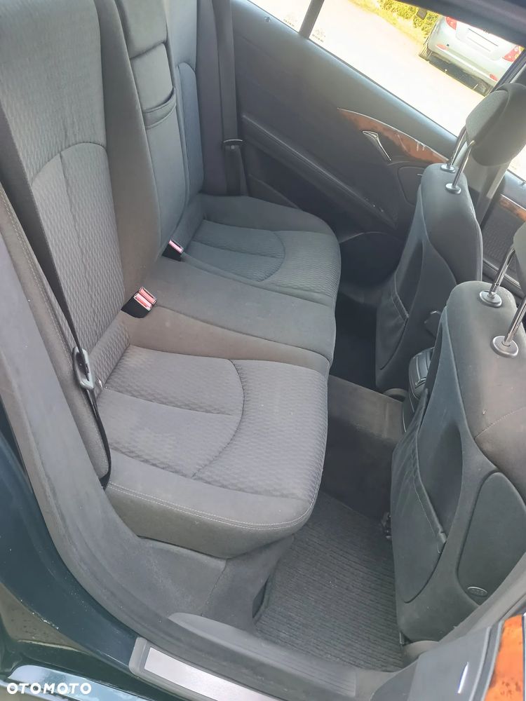 Mercedes-Benz Klasa E - 18