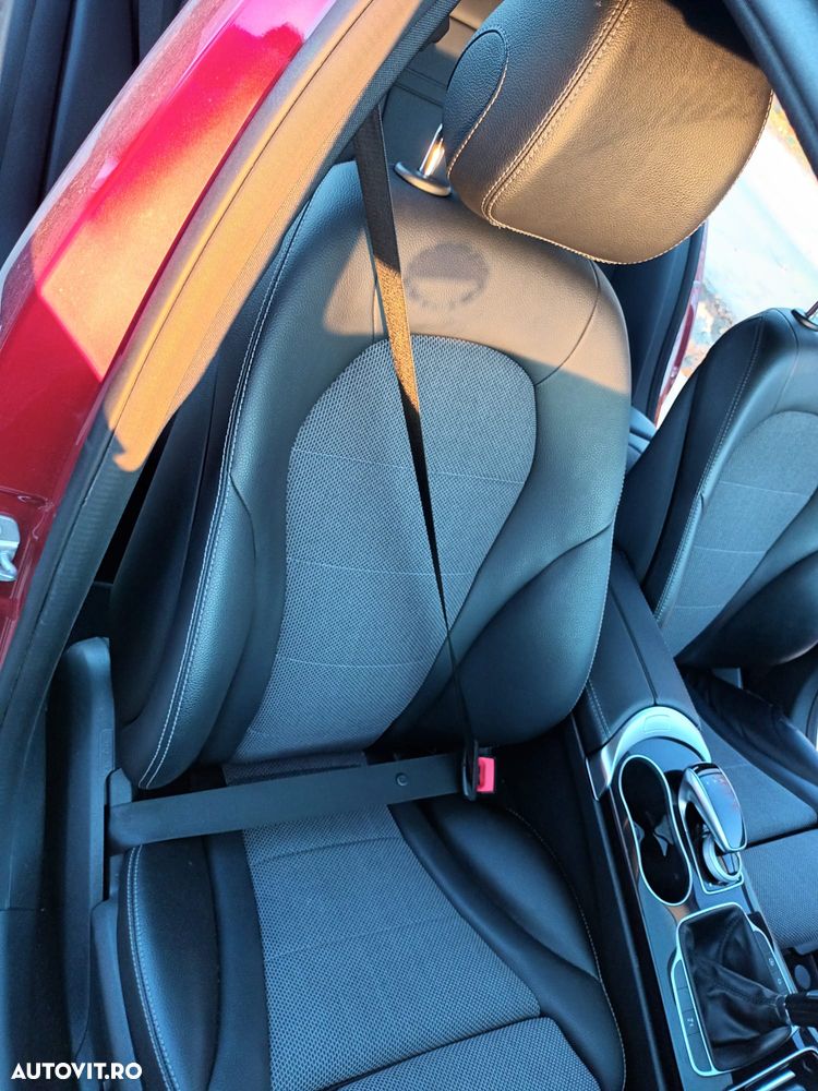 Mercedes-Benz C 180 - 10