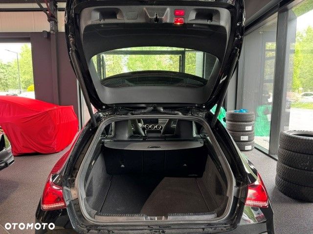 Mercedes-Benz CLA 250 4-Matic AMG Line 7G-DCT - 7