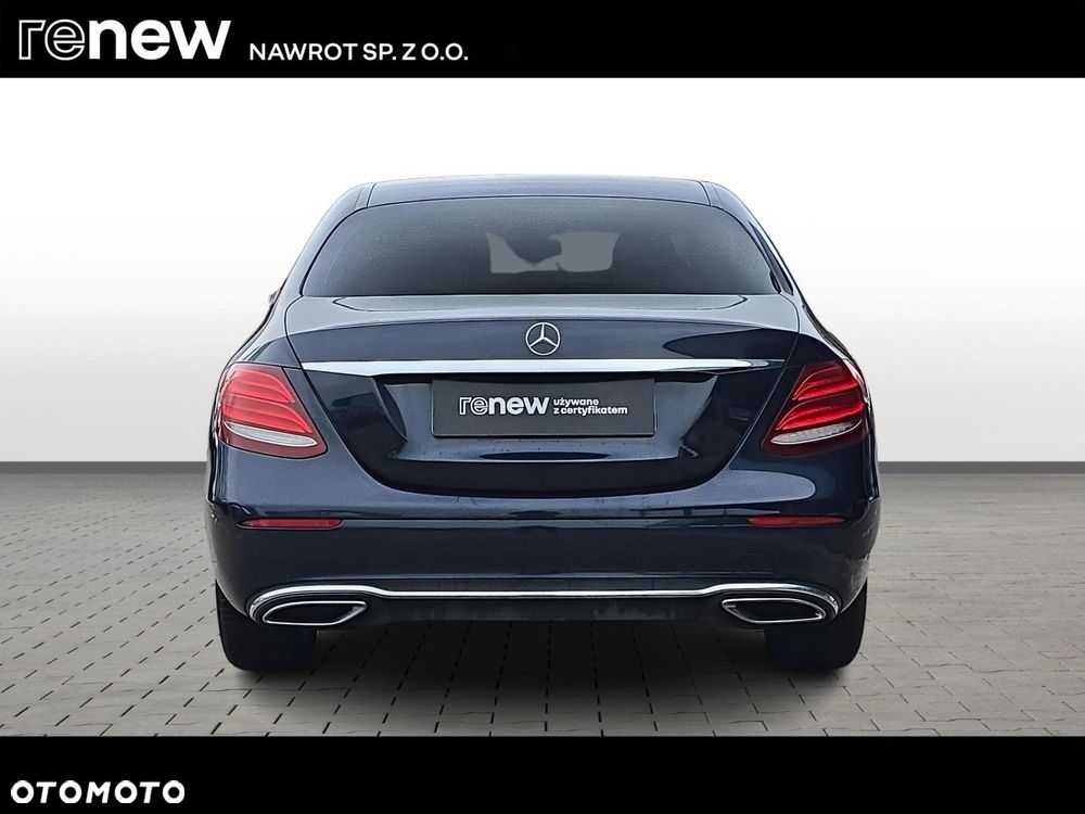 Mercedes-Benz Klasa E 200 d 9G-TRONIC - 4