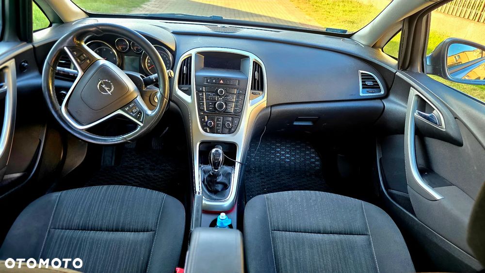 Opel Astra 1.7 CDTI Cosmo - 13