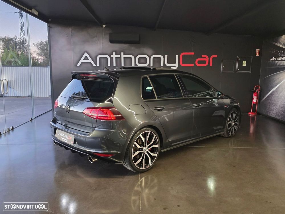 VW Golf 2.0 TSi GTi DSG - 3