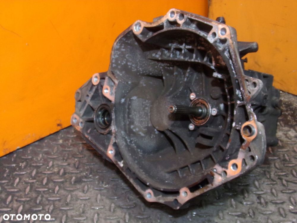 CORSA E 1.4 16V B 16r 90KM skrzynia biegow 5 BEJS374 A15188155BEJS374 - 3