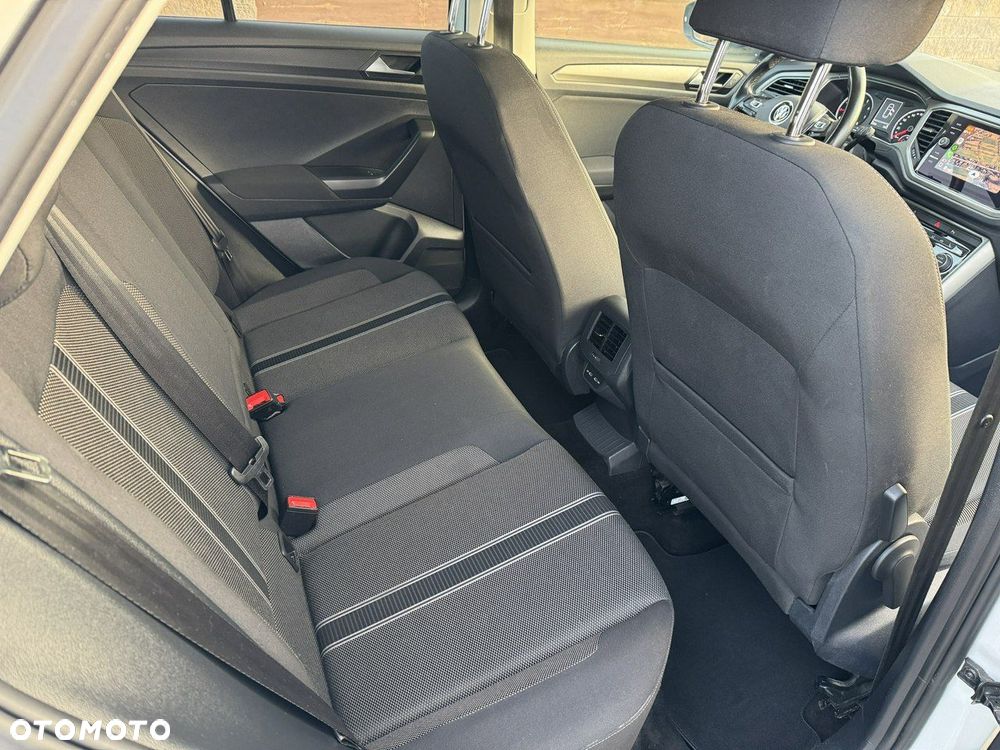 Volkswagen T-Roc 1.5 TSI ACT Advance DSG - 12