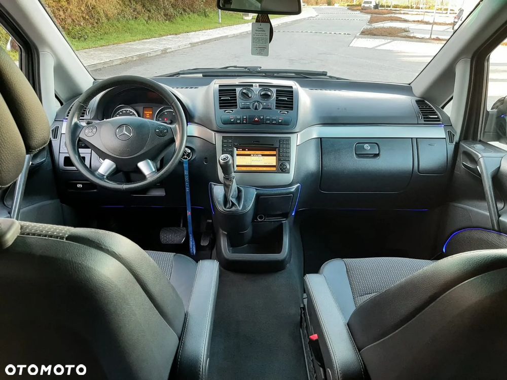 Mercedes-Benz Viano 3.0 CDI DPF kompakt Automatik Trend Edition - 27