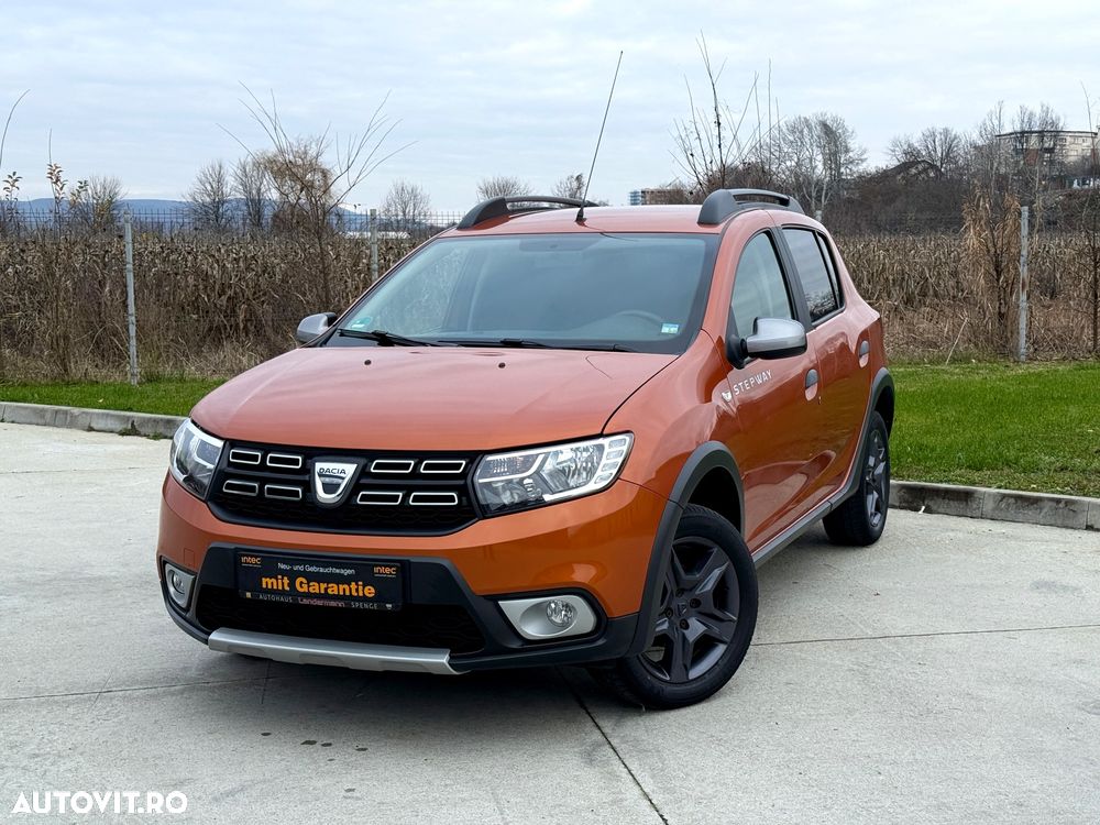 Dacia Sandero TCe 90 Celebration - 1