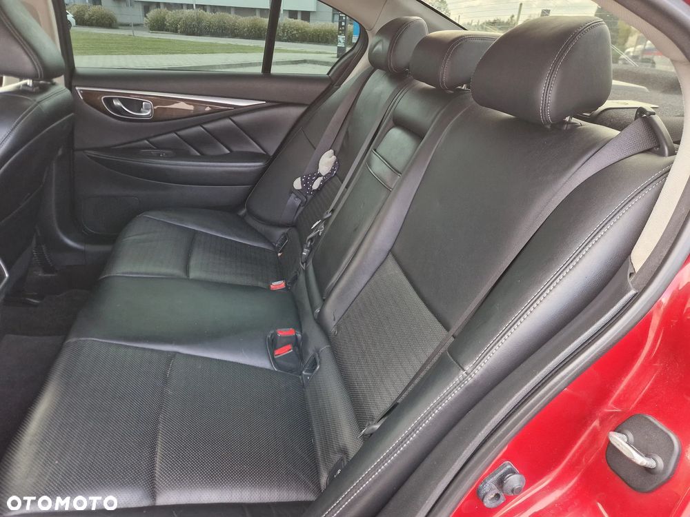 Infiniti Q50 Q50S 3.0t Sport Tech - 18