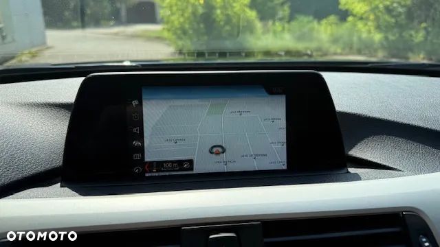 BMW Seria 3 320d - 8