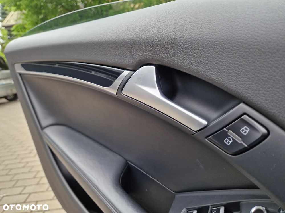 Audi A5 Cabrio - 14