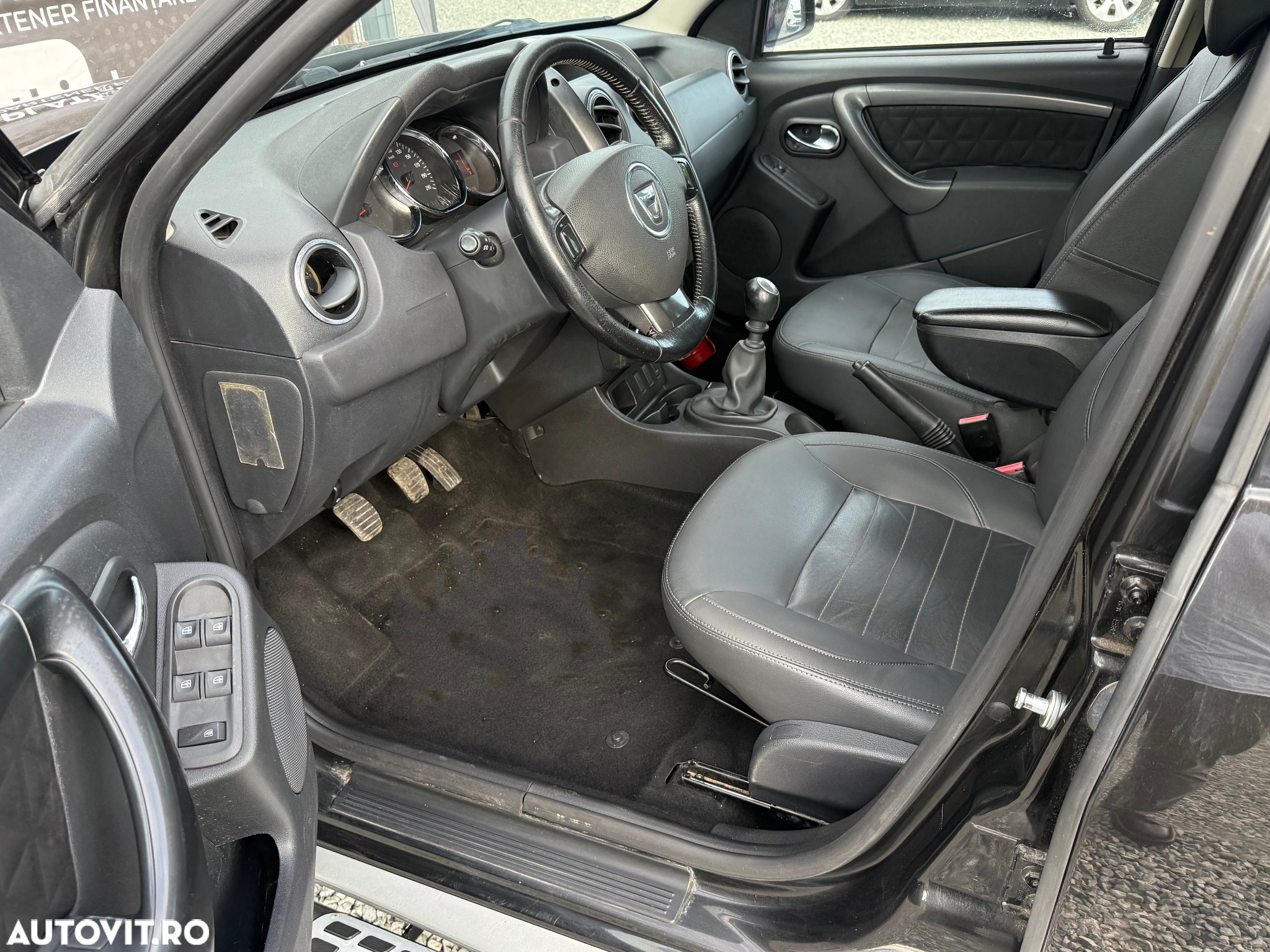 Dacia Duster 1.5 dCi 4x4 Laureate - 16