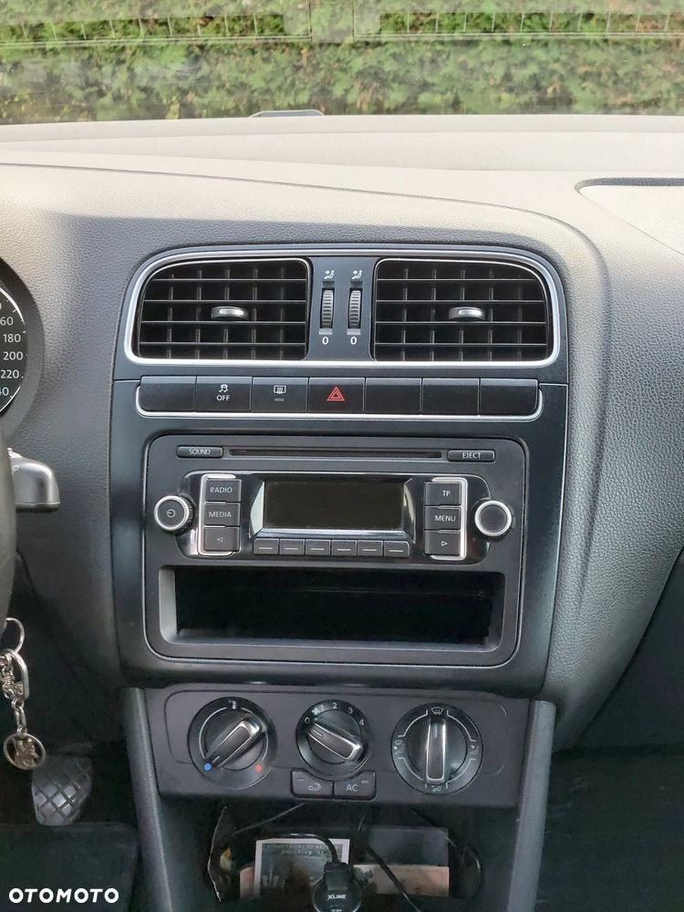 Volkswagen Polo 1.4 16V Comfortline Optimum - 9