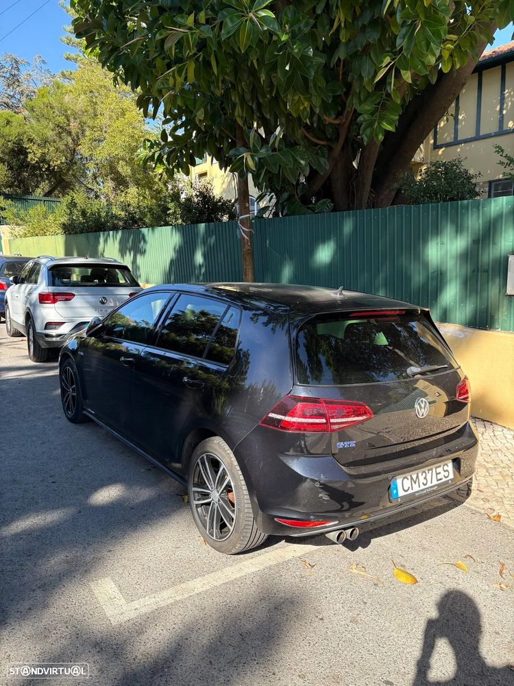 VW Golf 1.4 GTE Plug-In-Hybrid DSG - 2