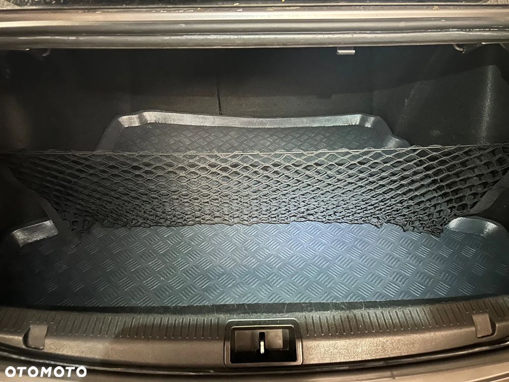 Renault Fluence - 9