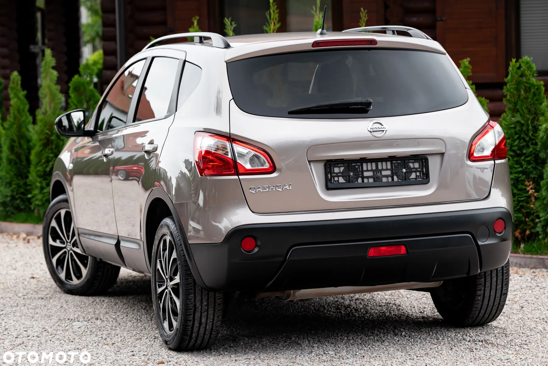 Nissan Qashqai 2.0 4x4 CVT tekna - 8