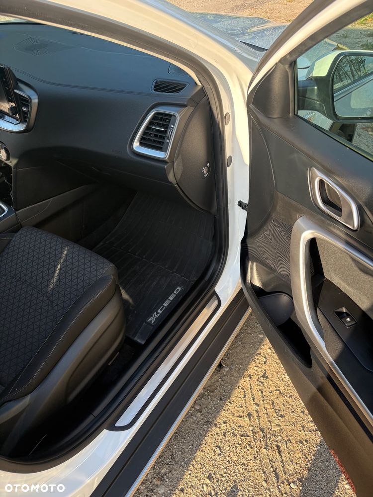 Kia XCeed 1.4 T-GDI L - 10