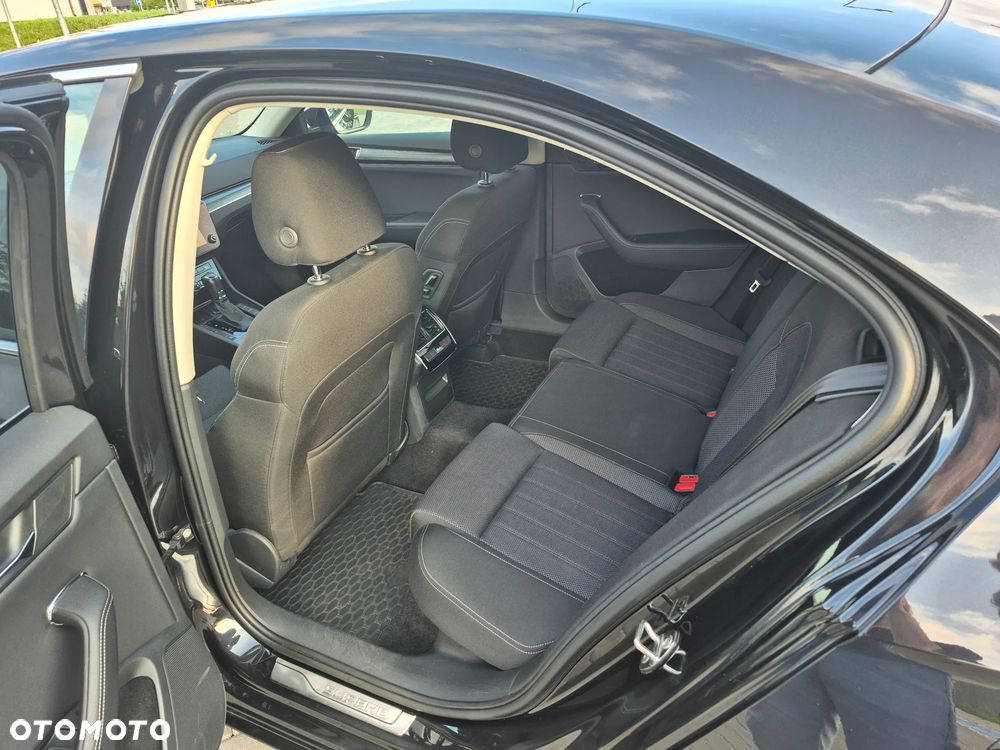 Skoda Superb 2.0 TSI DSG Style - 34