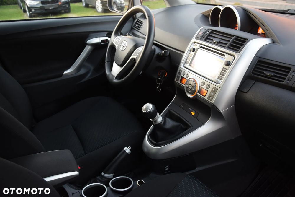 Toyota Verso 1.6 Travel - 23