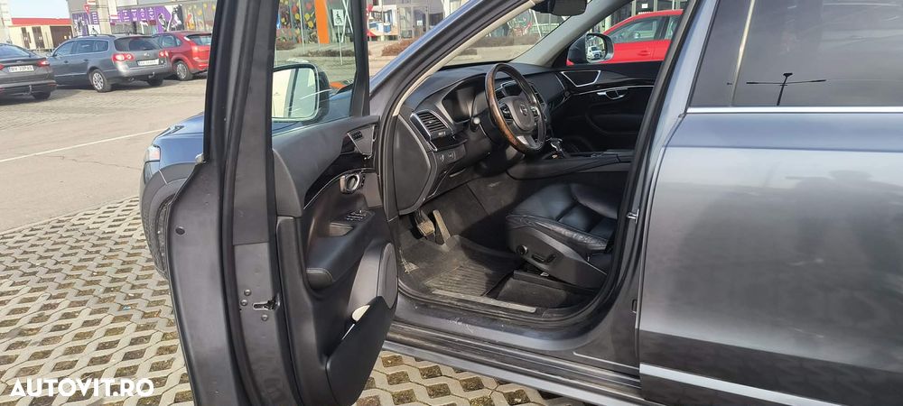 Volvo XC 90 - 4