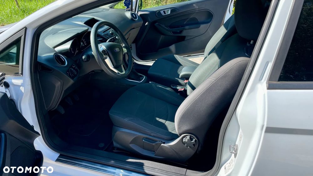 Ford Fiesta - 10