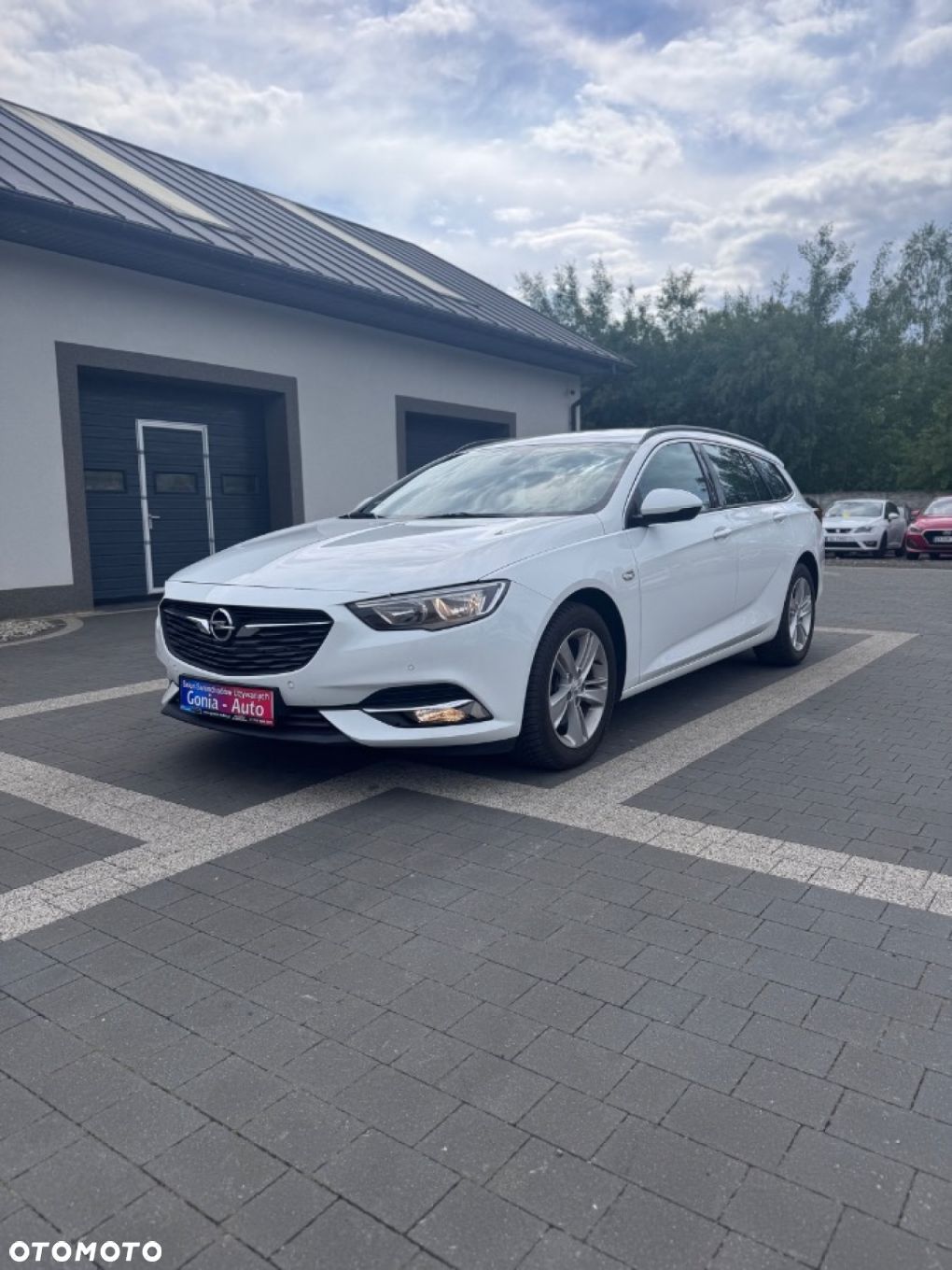 Opel Insignia - 1