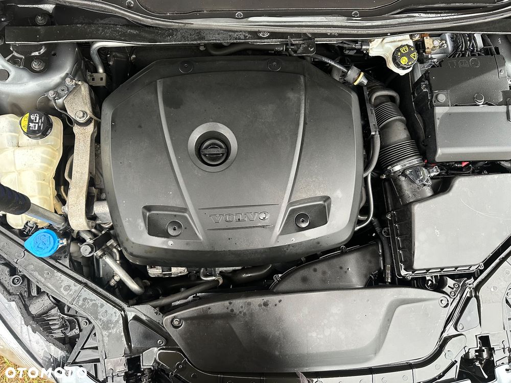 Volvo V40 T2 Linje Svart - 19