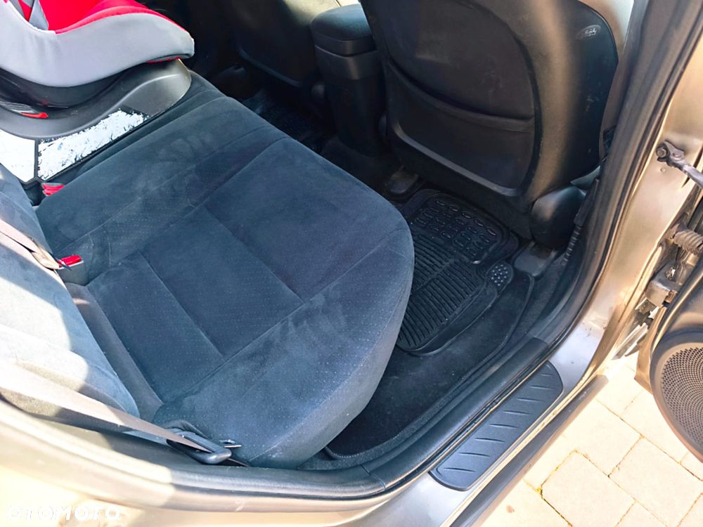 Honda Civic 1.8 Comfort - 12