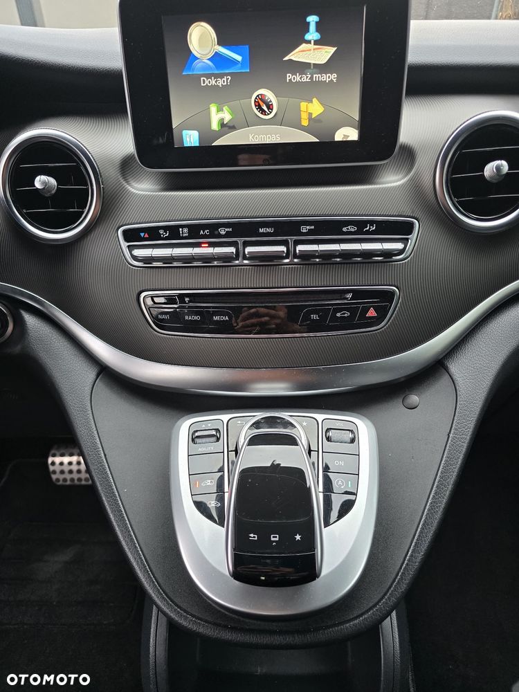 Mercedes-Benz Klasa V 220 CDI lang 7G-TRONIC Avantgarde - 36