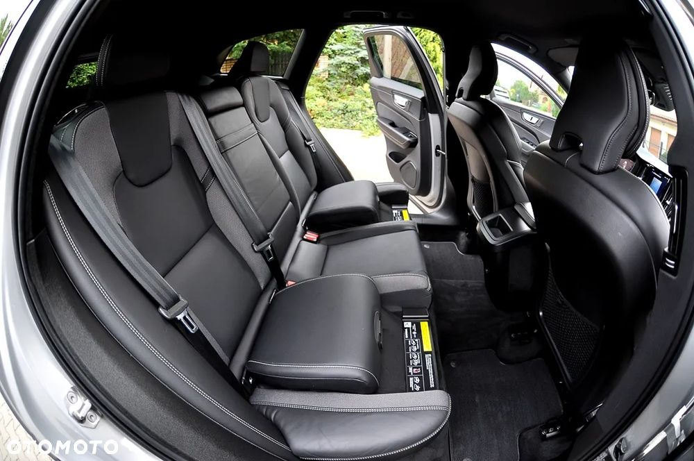 Volvo XC 60 B4 D Geartronic RDesign - 23