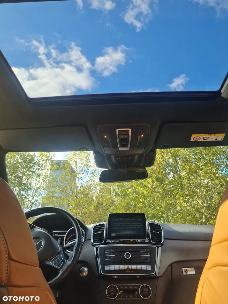 Mercedes-Benz GLE 350 d 4-Matic - 30