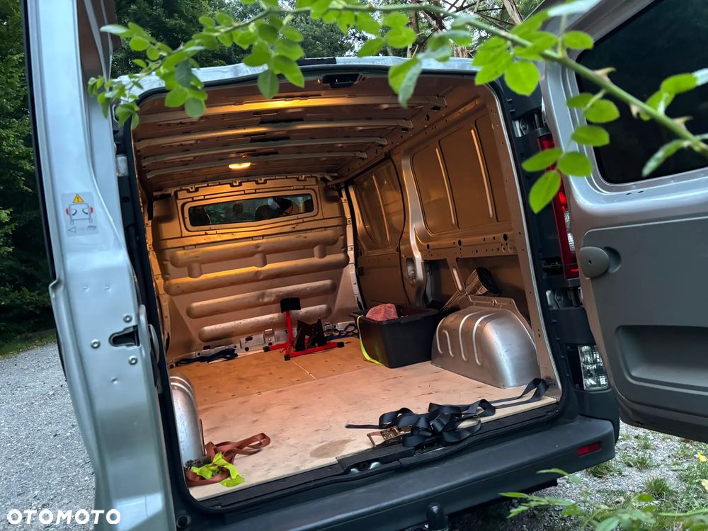 Renault Trafic - 14