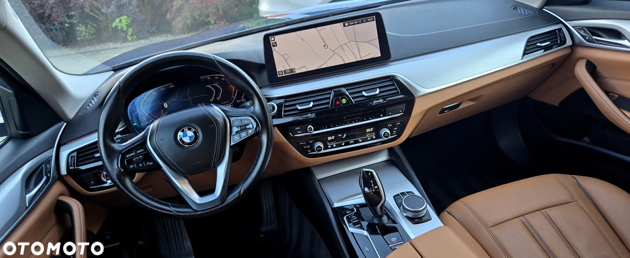 BMW Seria 5 520d Touring - 36