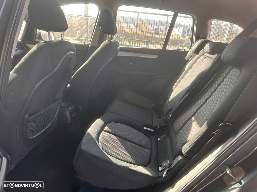 BMW 216 Gran Tourer d Advantage - 11