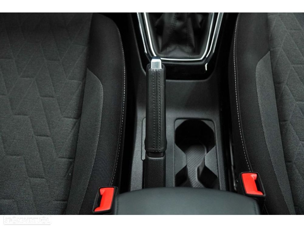 VW T-Cross 1.0 TSI Life DSG - 28