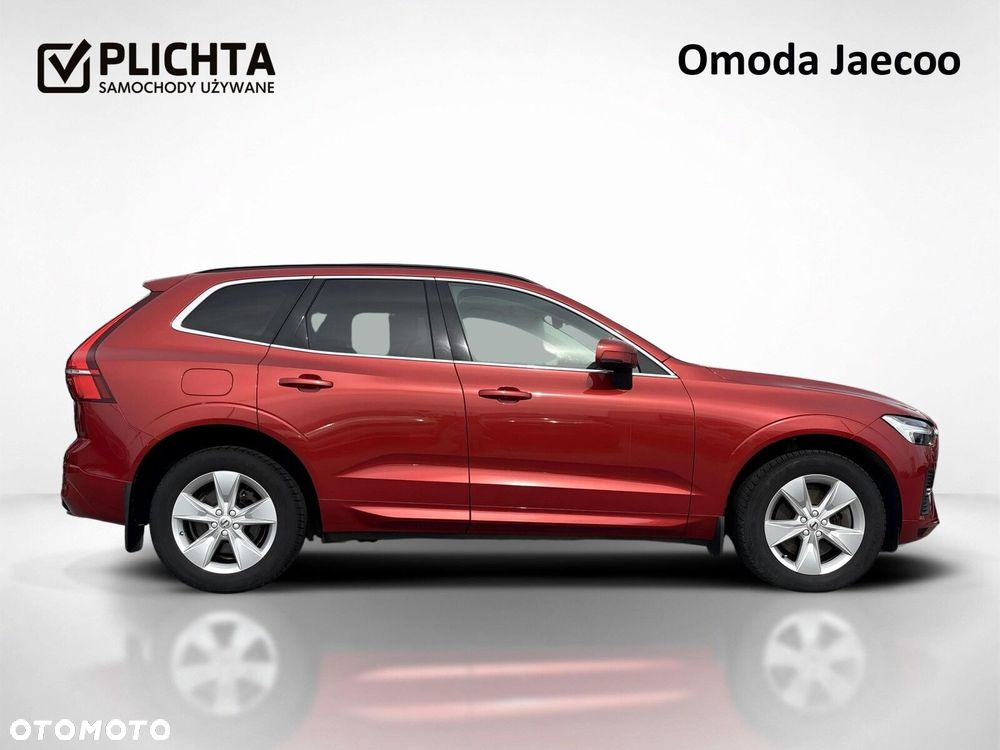 Volvo XC 60 B4 D Momentum - 7