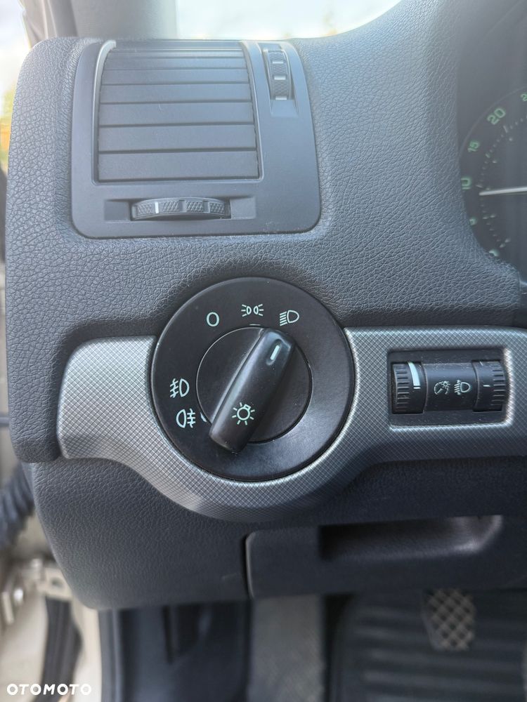 Skoda Octavia 1.9 TDI Ambiente - 37