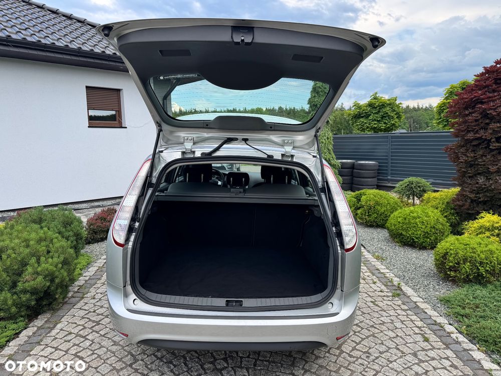 Ford Focus - 35