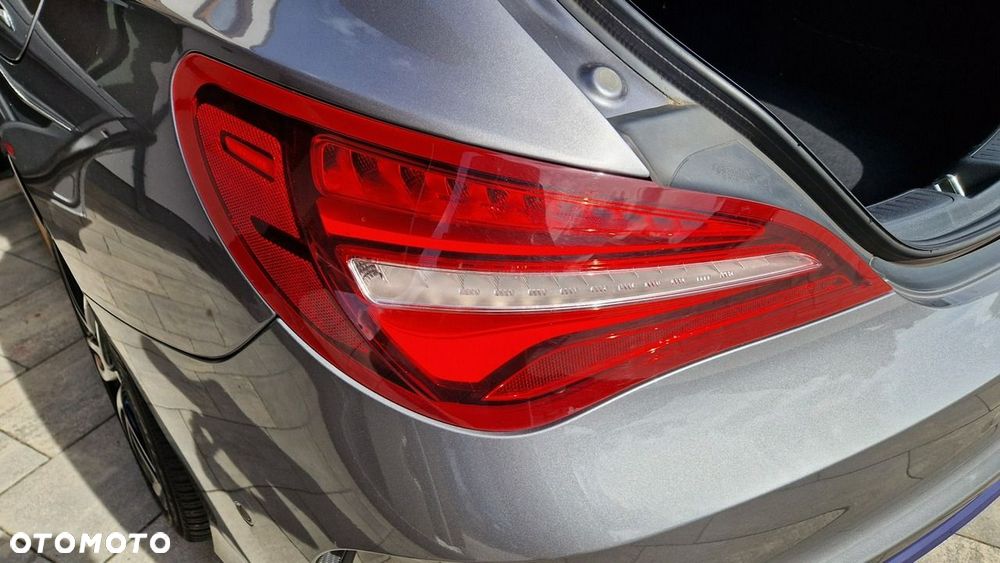 Mercedes-Benz CLA - 36
