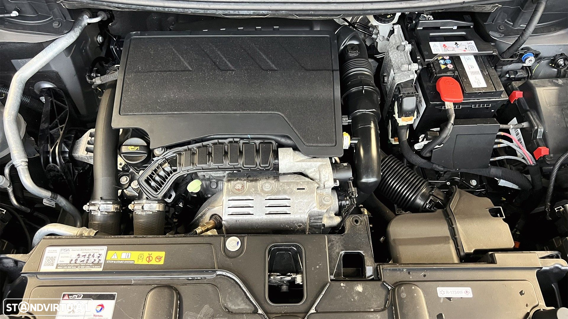 Peugeot 5008 1.2 PureTech Allure EAT8 - 35