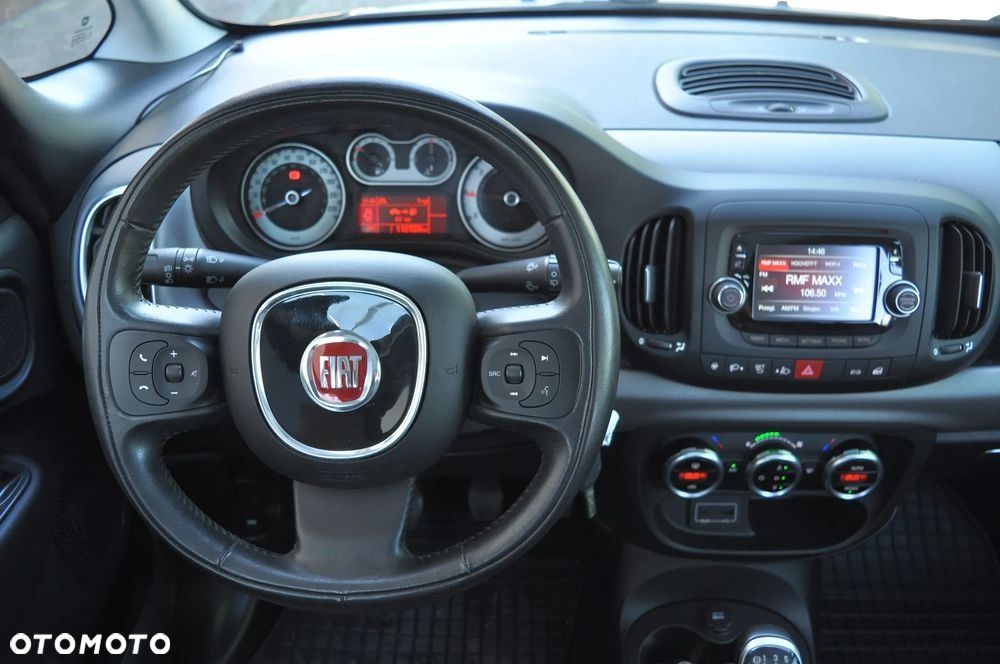 Fiat 500L 1.4 T-Jet 16V Lounge - 27